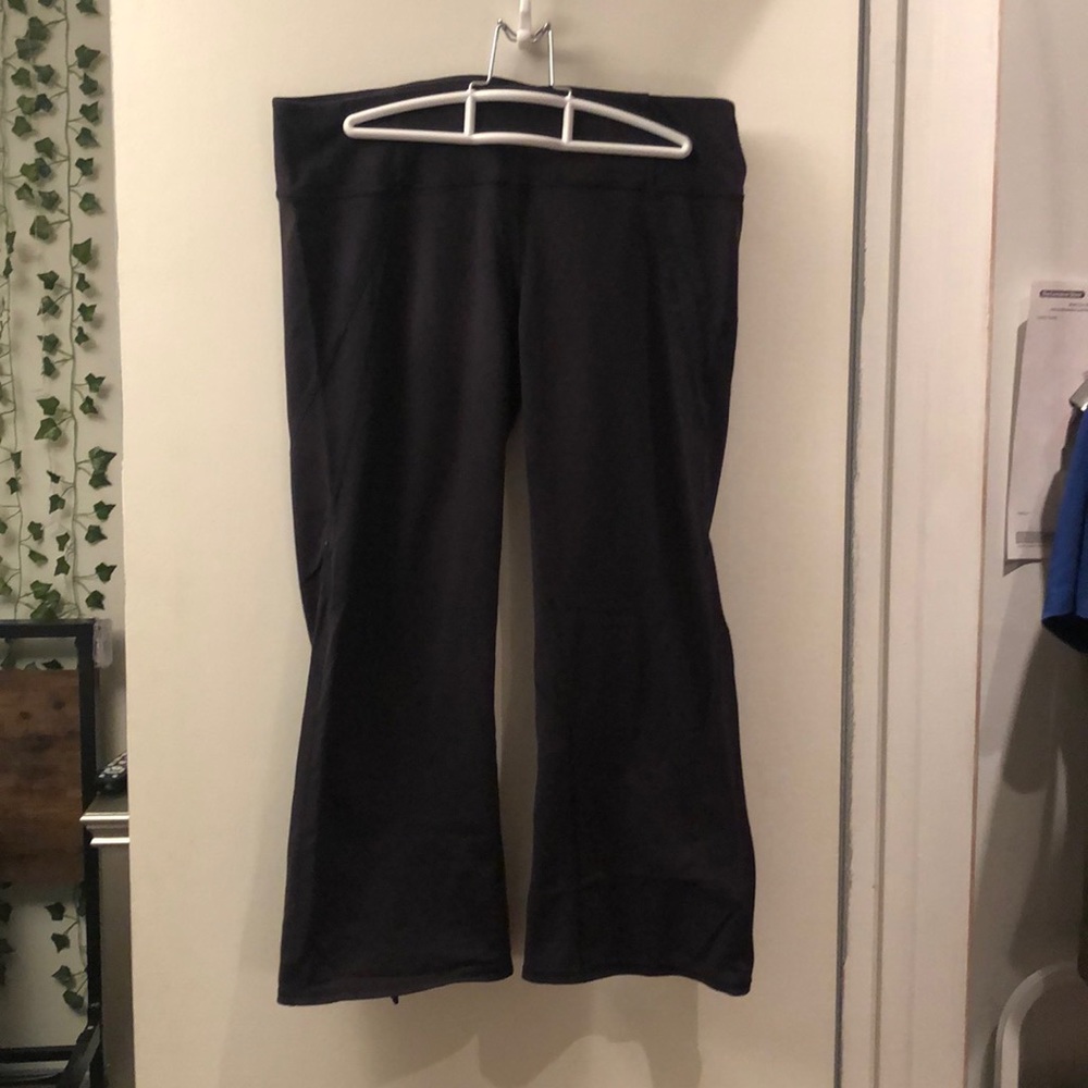 Athleta capri leggings!